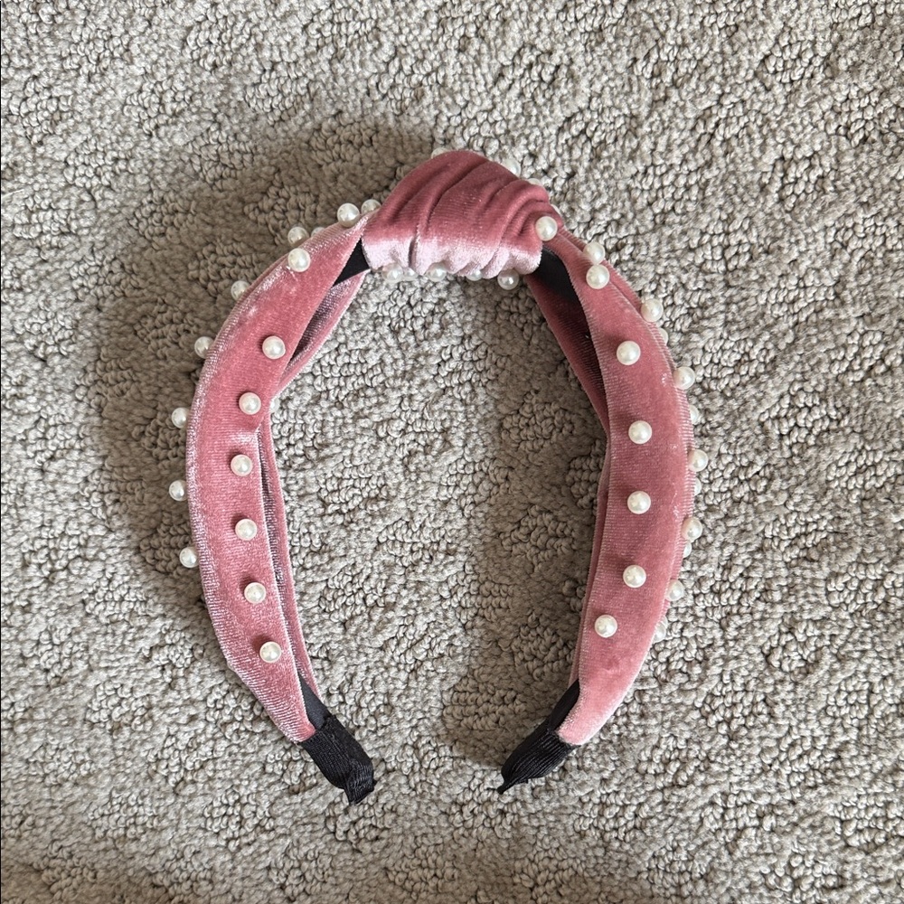 Elegant Pink Velvet Headband with Pearls - Picture 3 of 3
